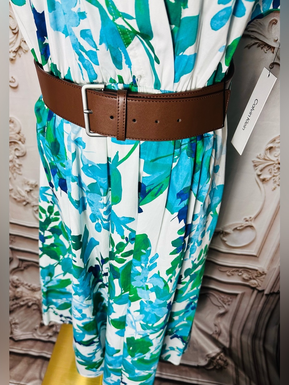 Calvin Klein Blue & Green Floral V-Neck Maxi Dress comes with belt. - Picture 4 of 10